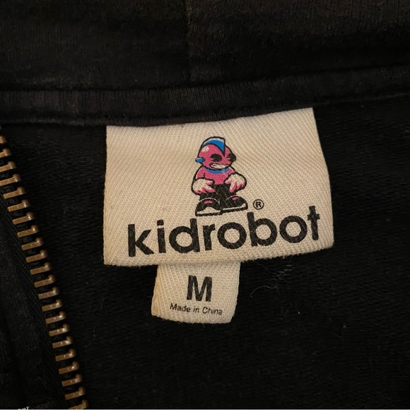 RARE KidRobot Hoodie Y2K - Picture 4 of 4